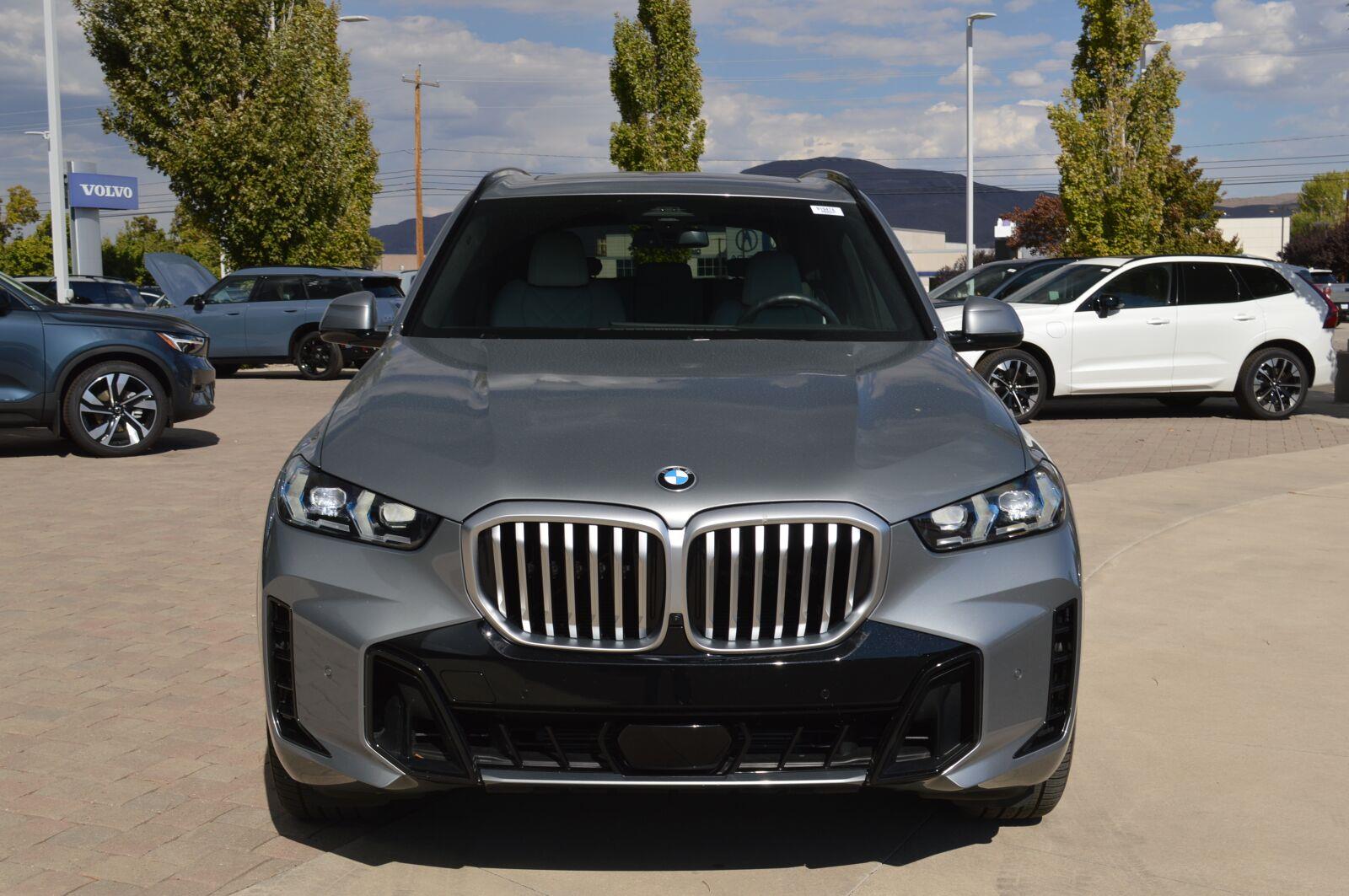 Certified 2026 BMW X5 xDrive40i Sports Activity Vehicle