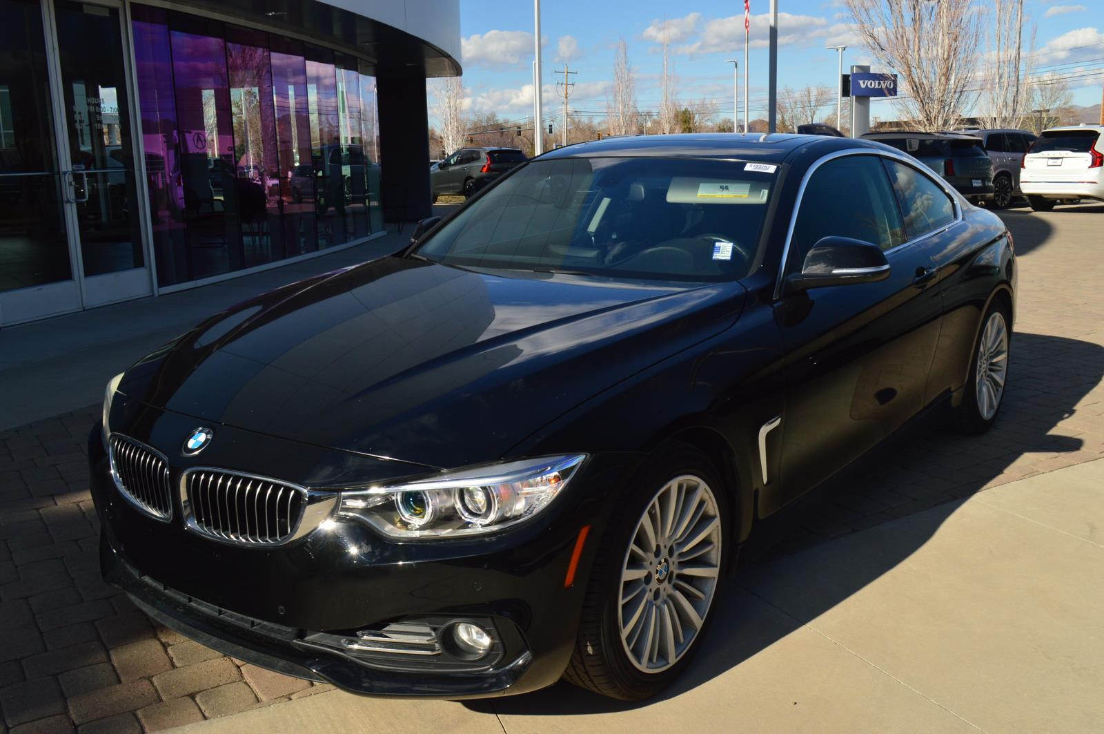 2023 BMW 3 Series 330e