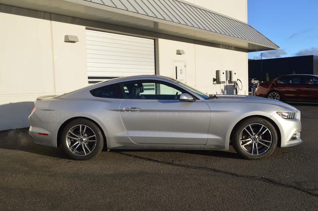 Used 2016 Ford Mustang Ecoboost Premium Fastback