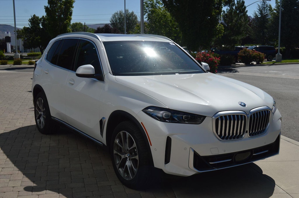 Used 2026 BMW X5 xDrive50e Sports Activity Vehicle