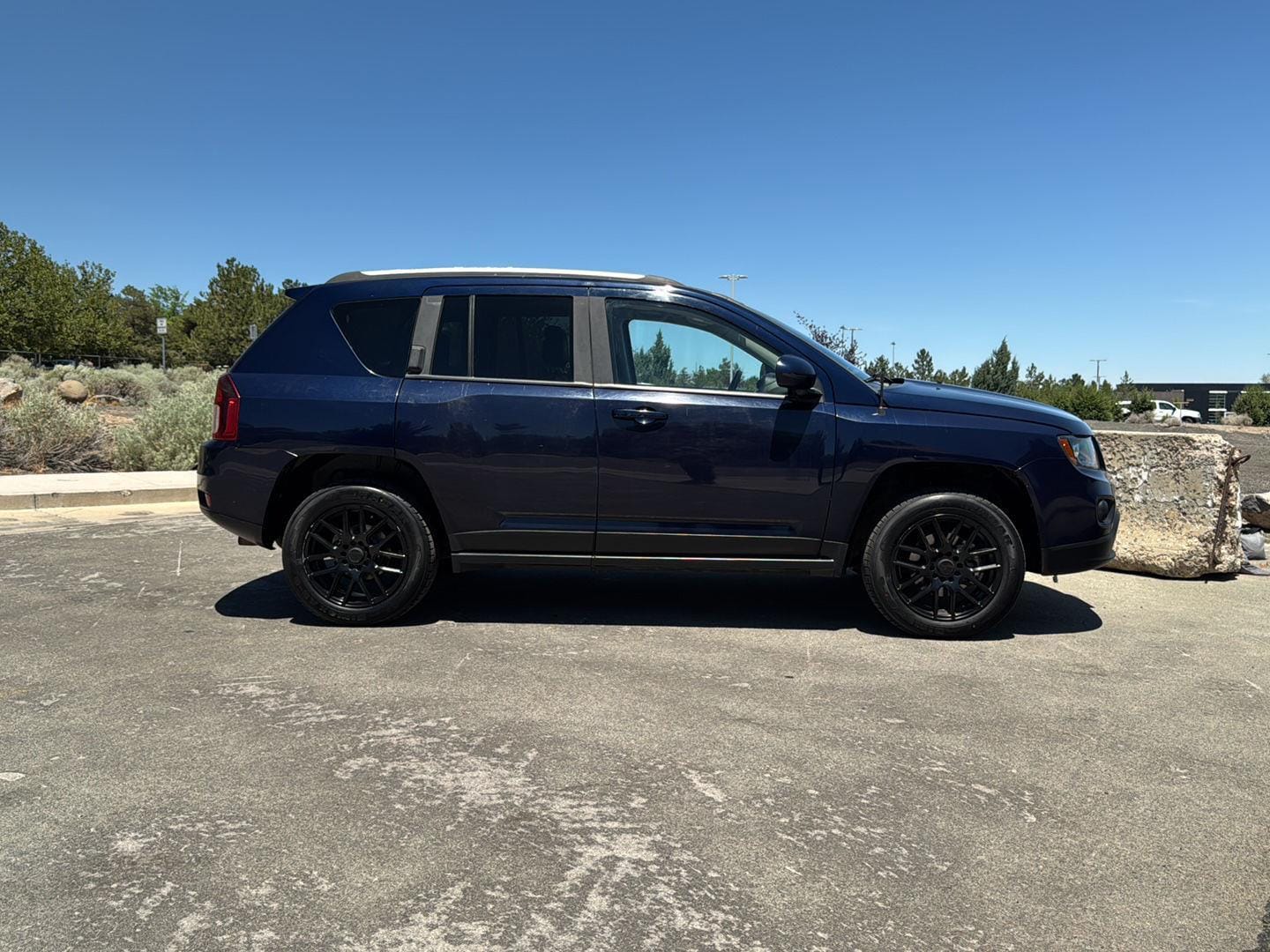 Used 2016 Jeep Compass Latitude with VIN 1C4NJDEB5GD631253 for sale in Reno, NV