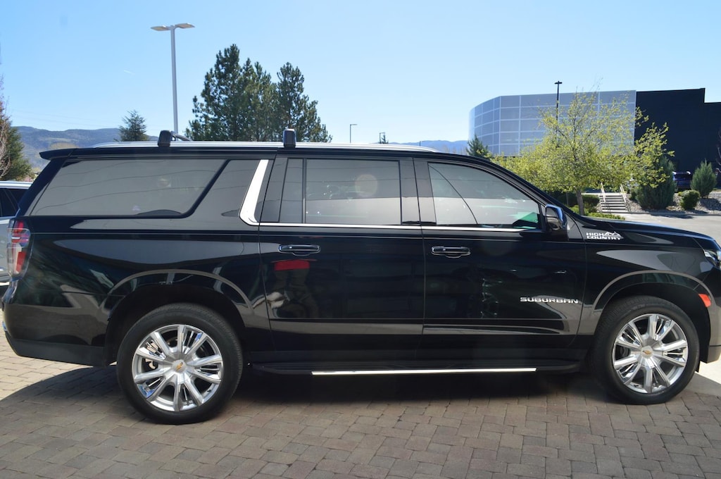 Used 2023 Chevrolet Suburban High Country SUV