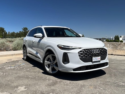 2025 Audi Q5 Prestige SUV