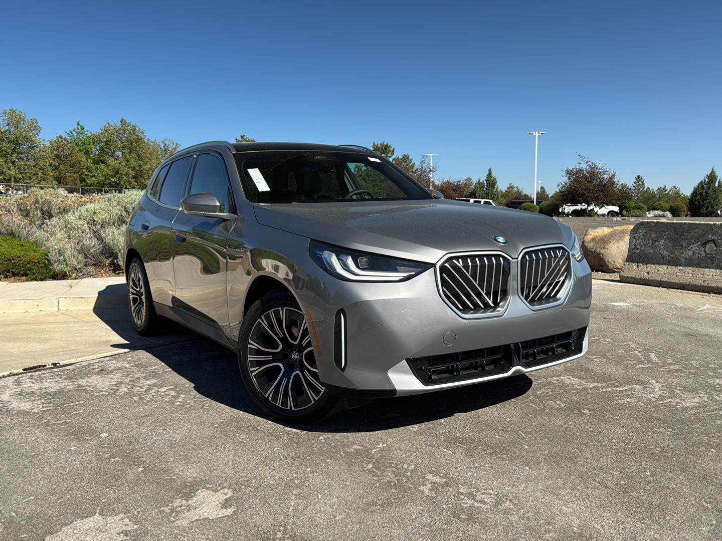 2026 BMW X3 30 XDRIVE's photo