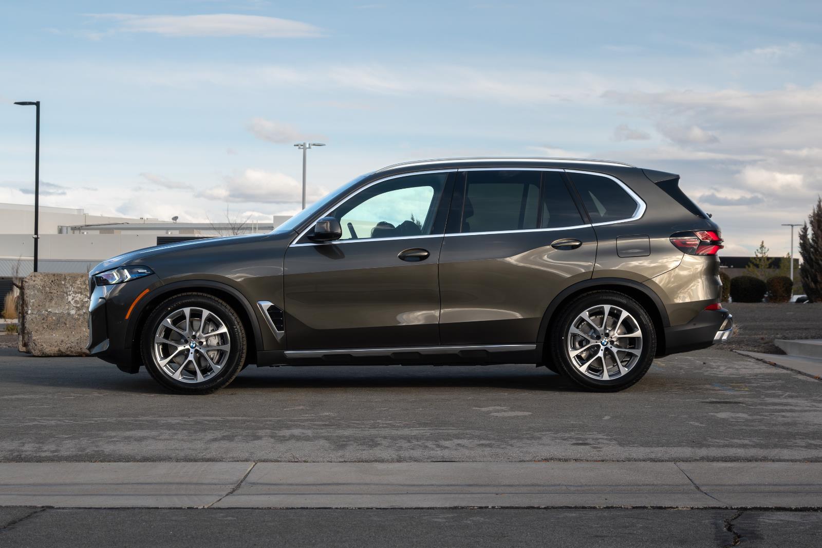 2026 BMW X5 50e
