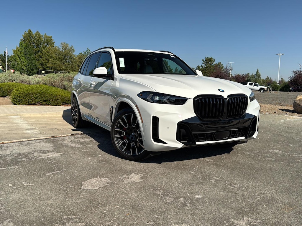 New 2026 BMW X5 xDrive40i Sports Activity Vehicle