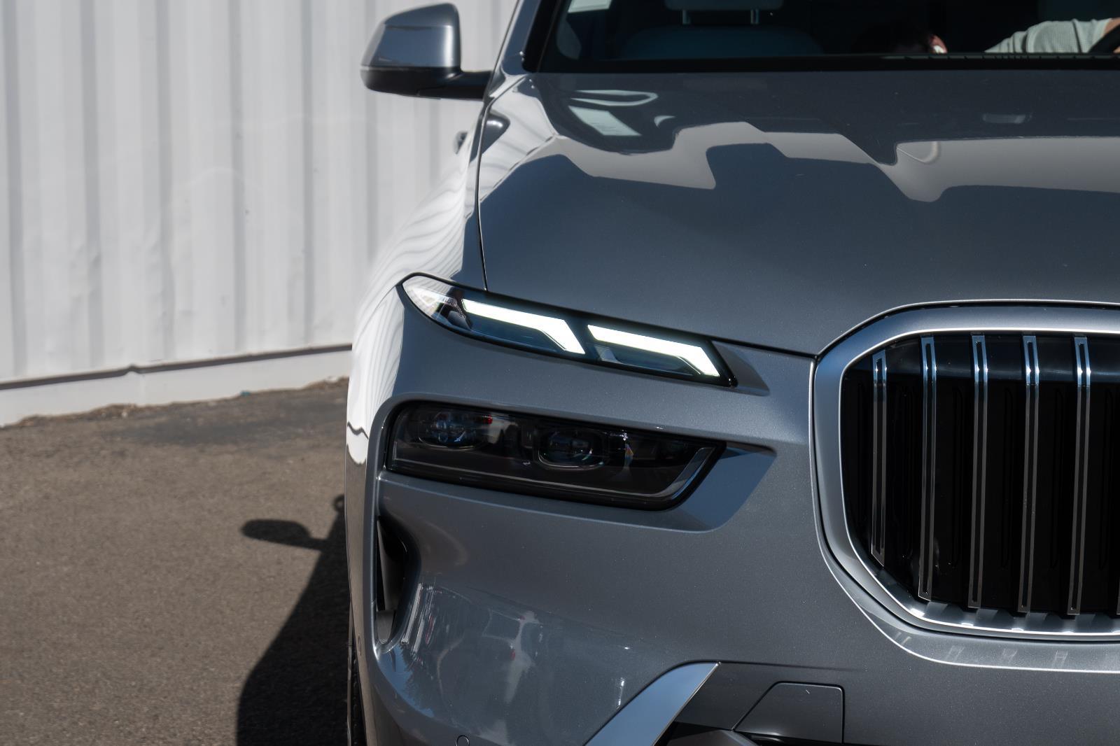 2026 BMW X7 40i - Photo 27