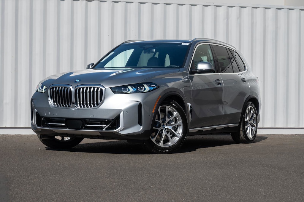 New 2026 BMW X5 PHEV xDrive50e SUV