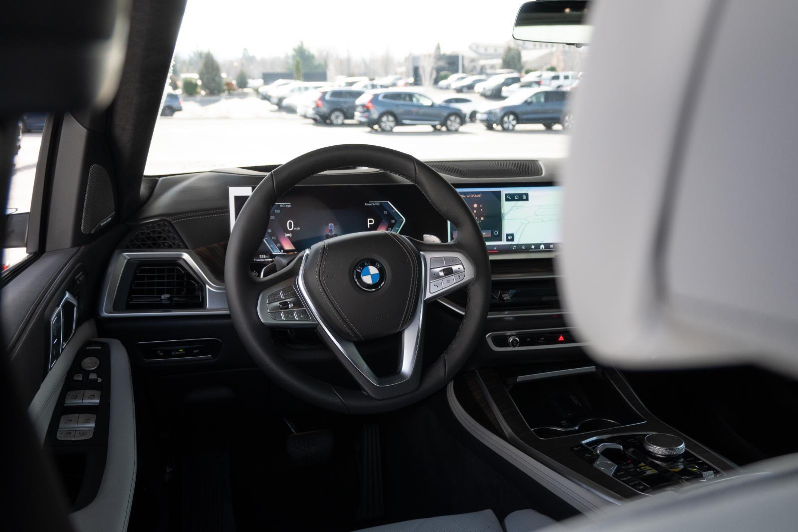 2026 BMW X7 40i - Photo 18