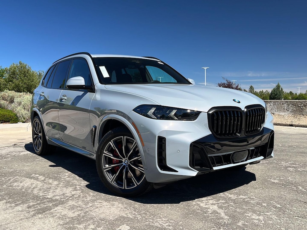 New 2026 BMW X5 xDrive40i Sports Activity Vehicle