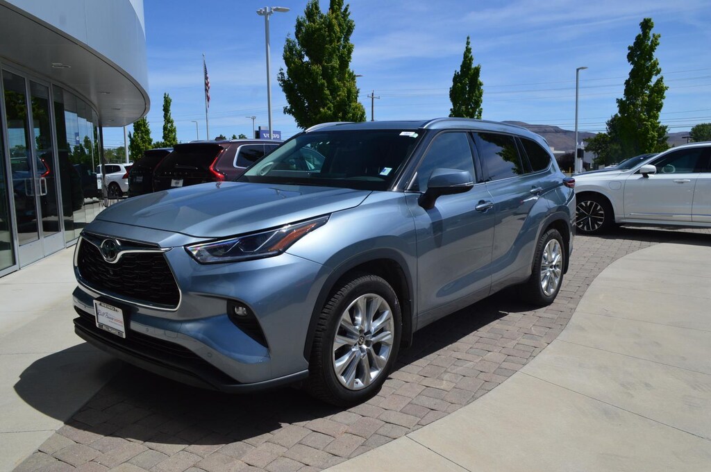 Used 2021 Toyota Highlander Limited SUV