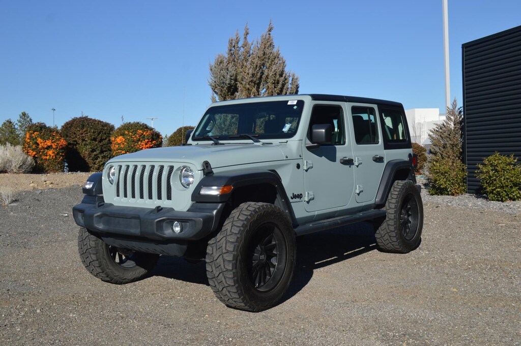 Used 2023 Jeep Wrangler Sport SUV