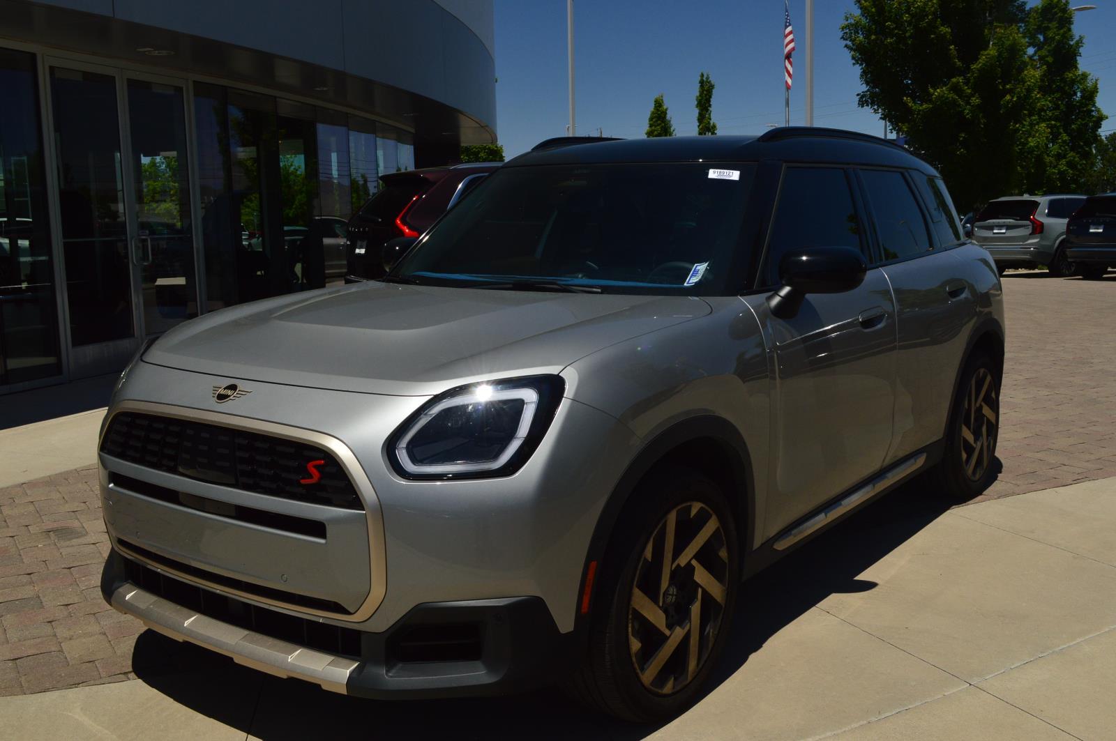 2025 MINI Countryman S ALL4's photo