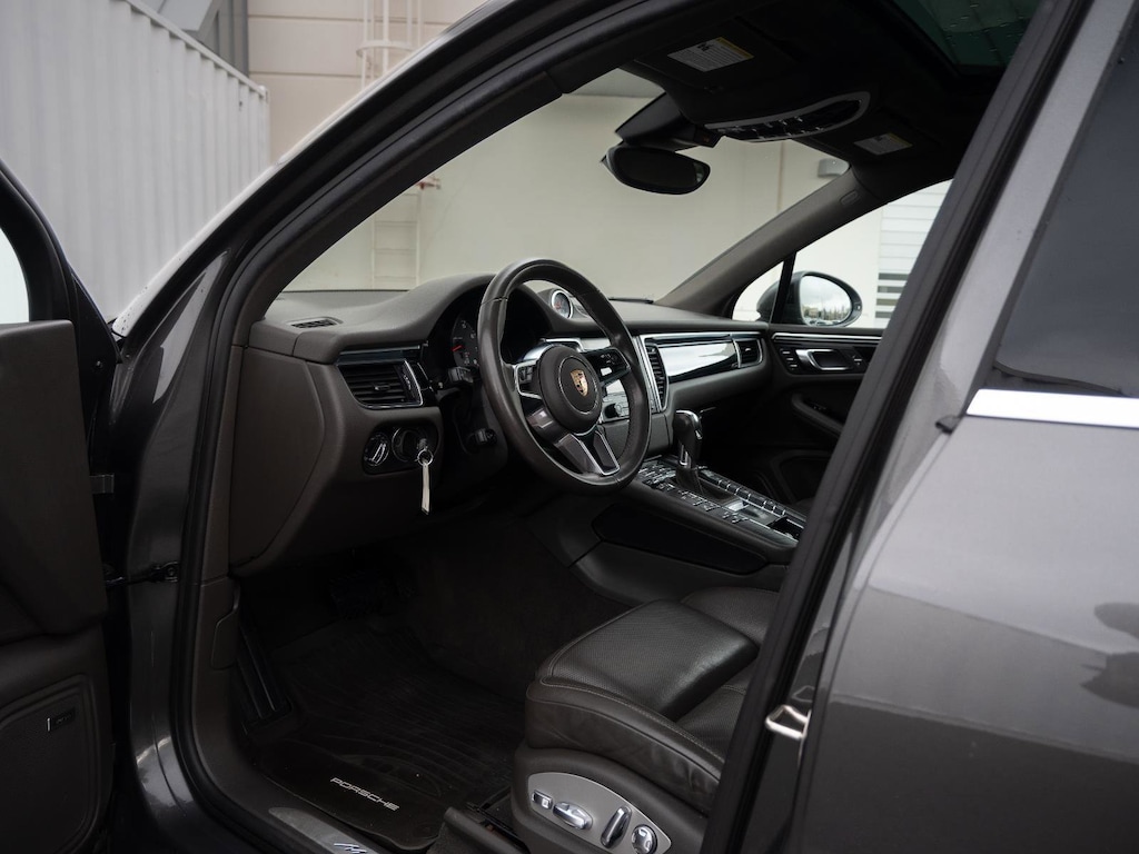 Used 2018 Porsche Macan S SUV