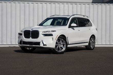 2026 BMW X7 xDrive40i Sports Activity Vehicle