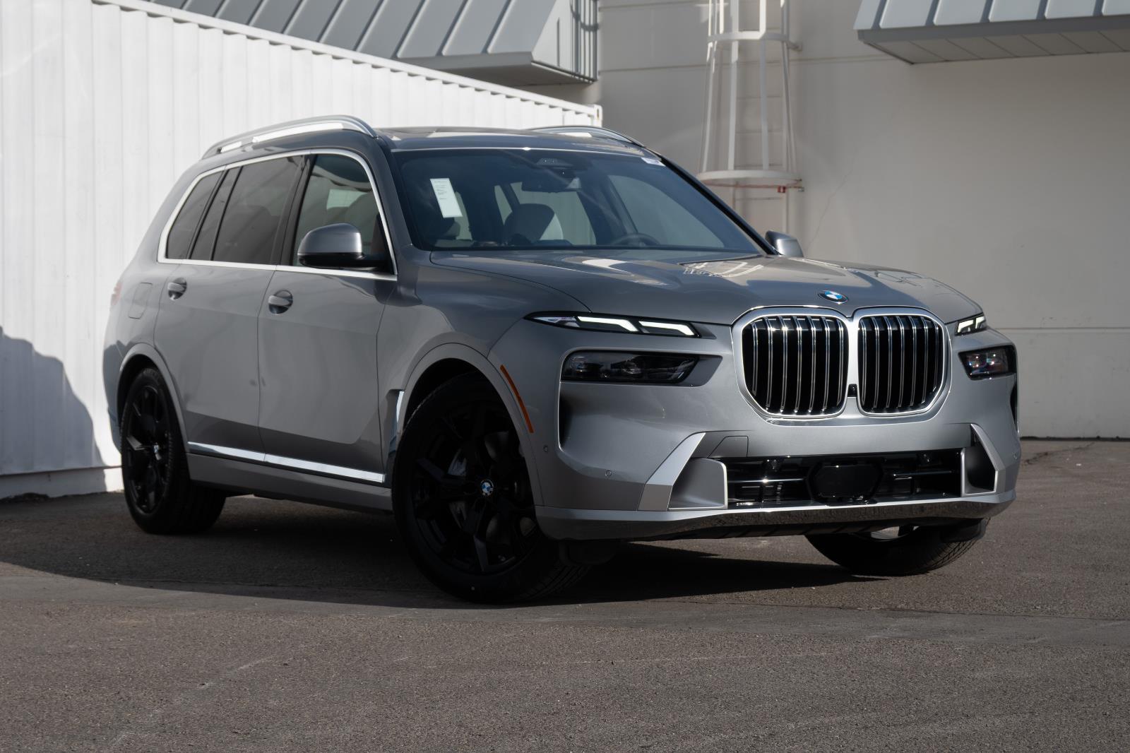 2026 BMW X7 40i - Photo 10