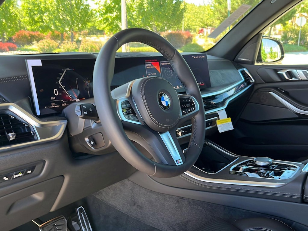New 2026 BMW X5 xDrive40i Sports Activity Vehicle