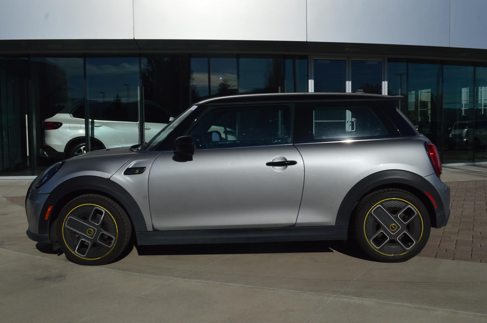 2024 MINI Hardtop 2 Door Cooper SE