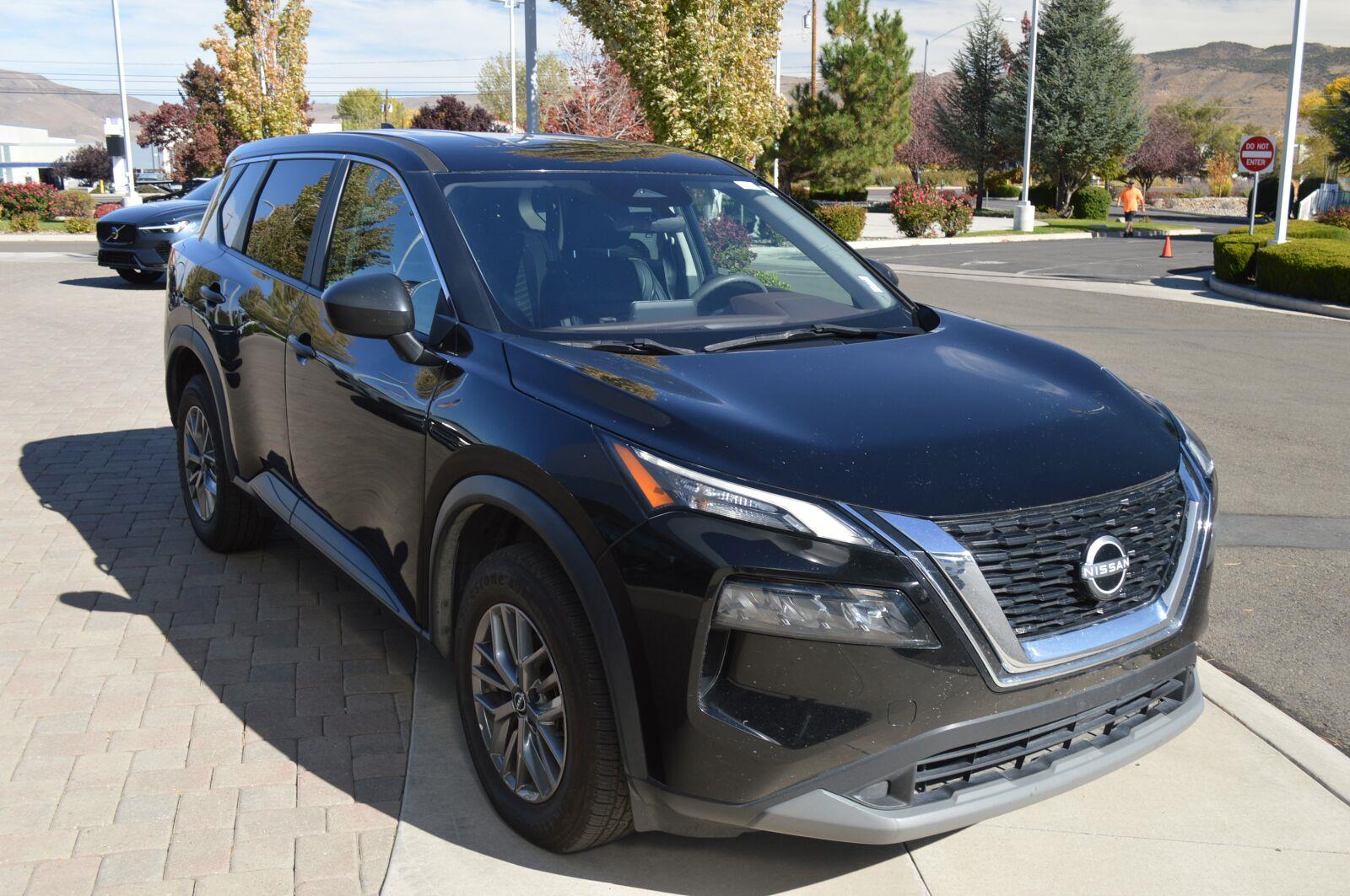 Used 2023 Nissan Rogue S SUV