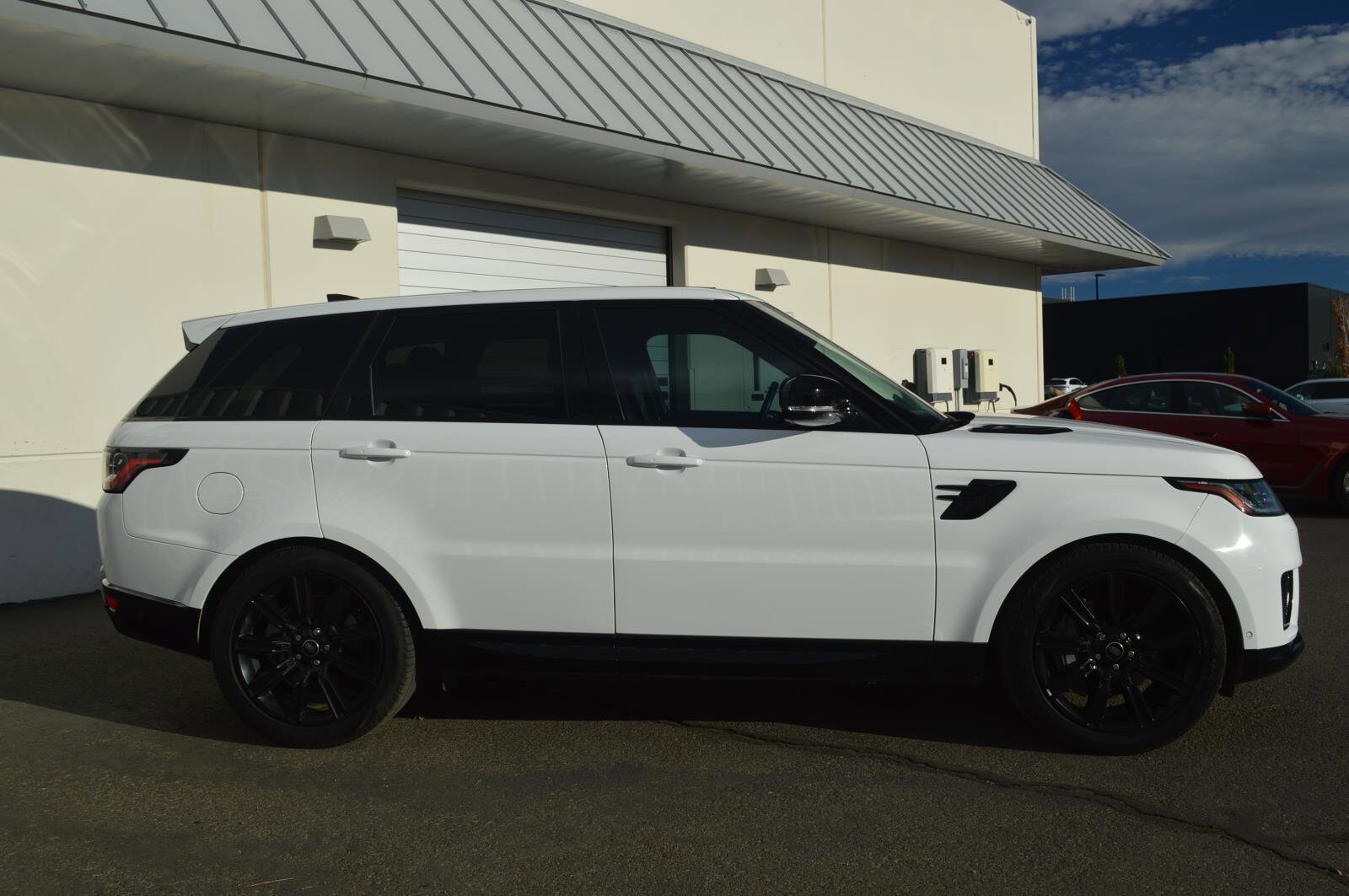 2022 Land Rover Range Rover Sport HSE Silver Edition photo 4