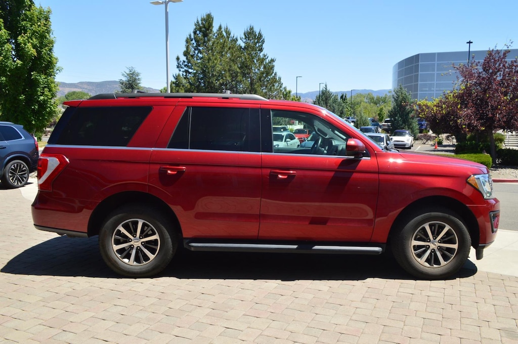Used 2019 Ford Expedition XLT SUV