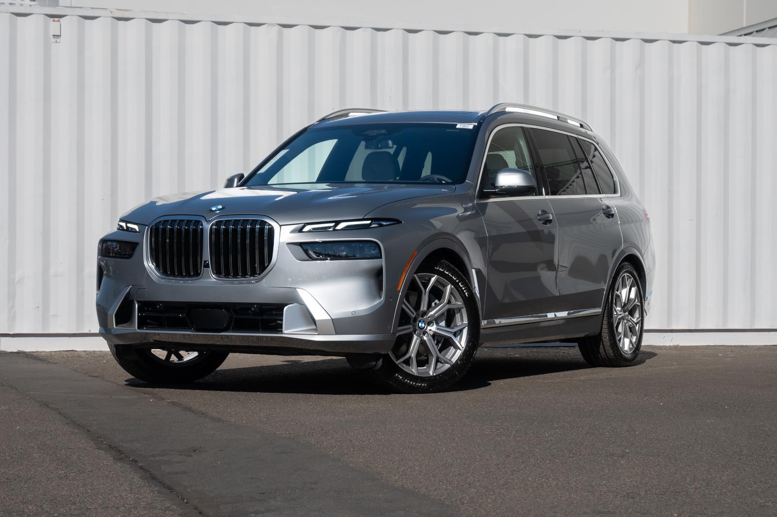 2026 BMW X7 xDrive40i's photo