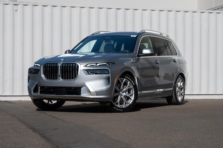 2026 BMW X7 xDrive40i Sports Activity Vehicle