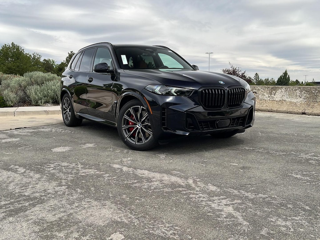 New 2026 BMW X5 xDrive50e Sports Activity Vehicle