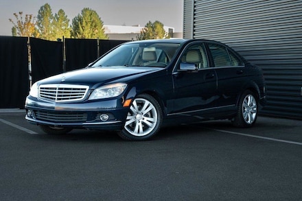 2011 Mercedes-Benz C-Class C 300 Luxury Car