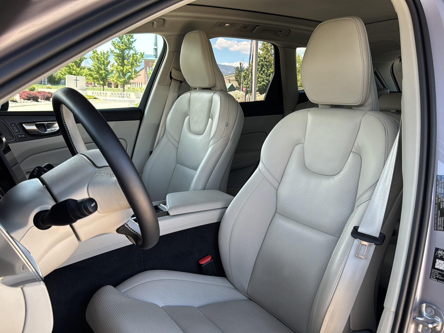 2026 Volvo XC60 Ultra - Photo 6