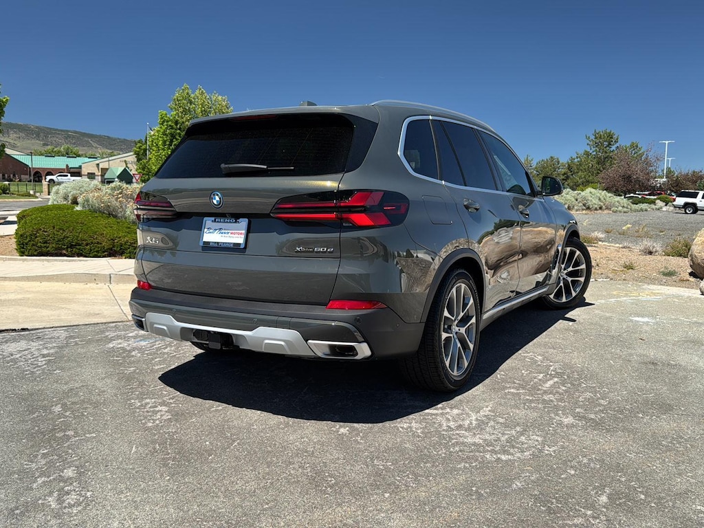 New 2026 BMW X5 xDrive50e Sports Activity Vehicle