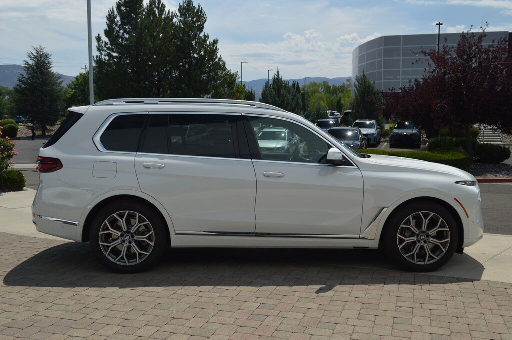Certified 2026 BMW X7 xDrive40i Sports Activity Vehicle