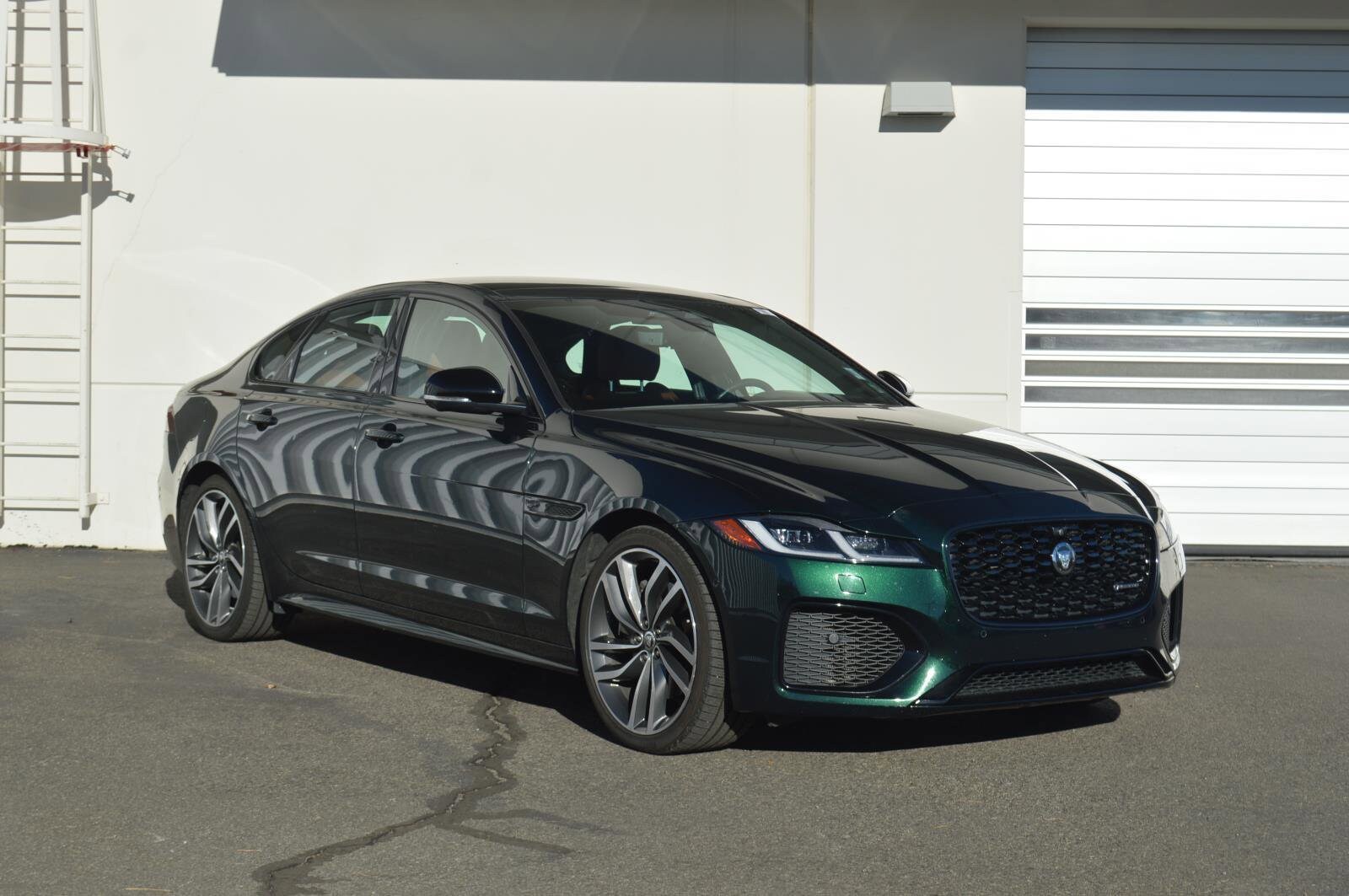 2024 Jaguar XF P300 R-Dynamic SE photo 3