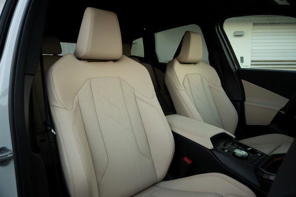 2026 BMW X3 30 - Photo 29
