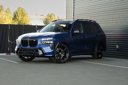 2026 BMW X7 M60i SUV