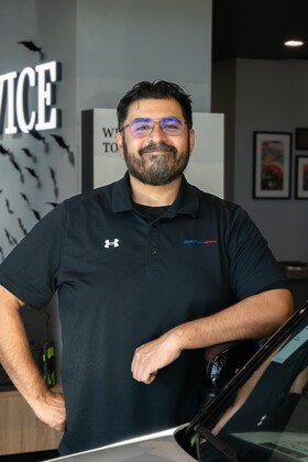 Staff member Vicente Moreno from 2d3601212eb4