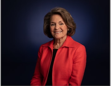 Staff member Sandy Raffealli from e812eb08307d