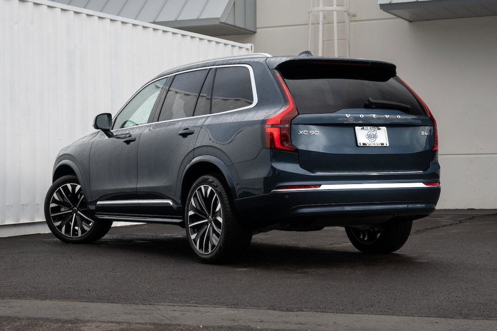 New 2026 Volvo XC90 B6 Plus 6-Seater SUV