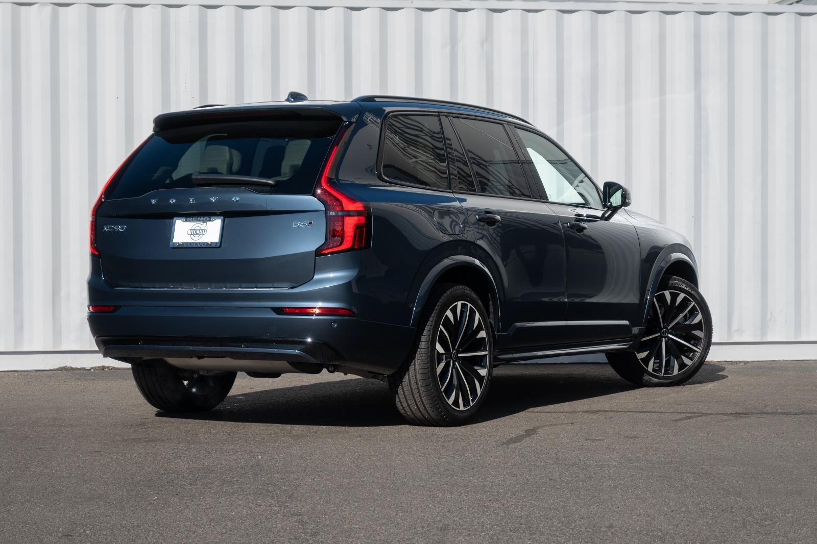 2026 Volvo XC90 Ultra - Photo 7