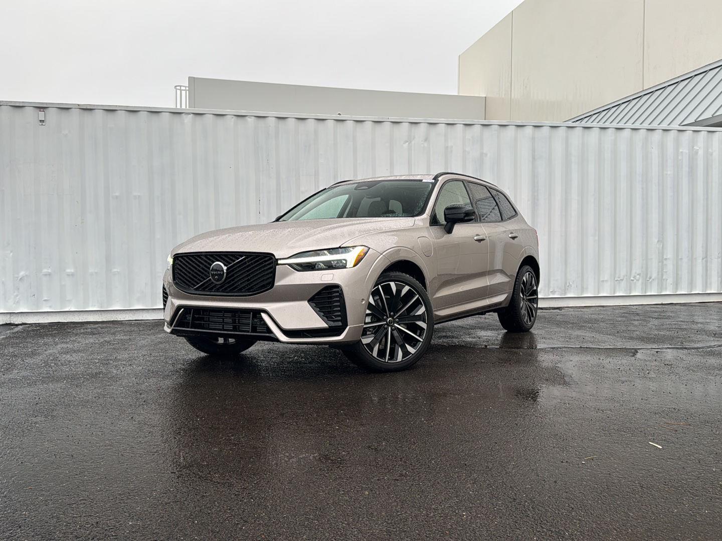 2026 Volvo XC60 Ultra's photo