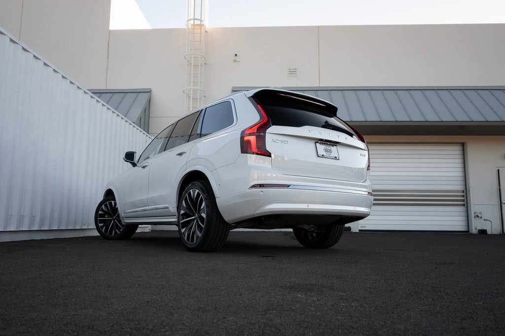 2026 Volvo XC90 Plus - Photo 15