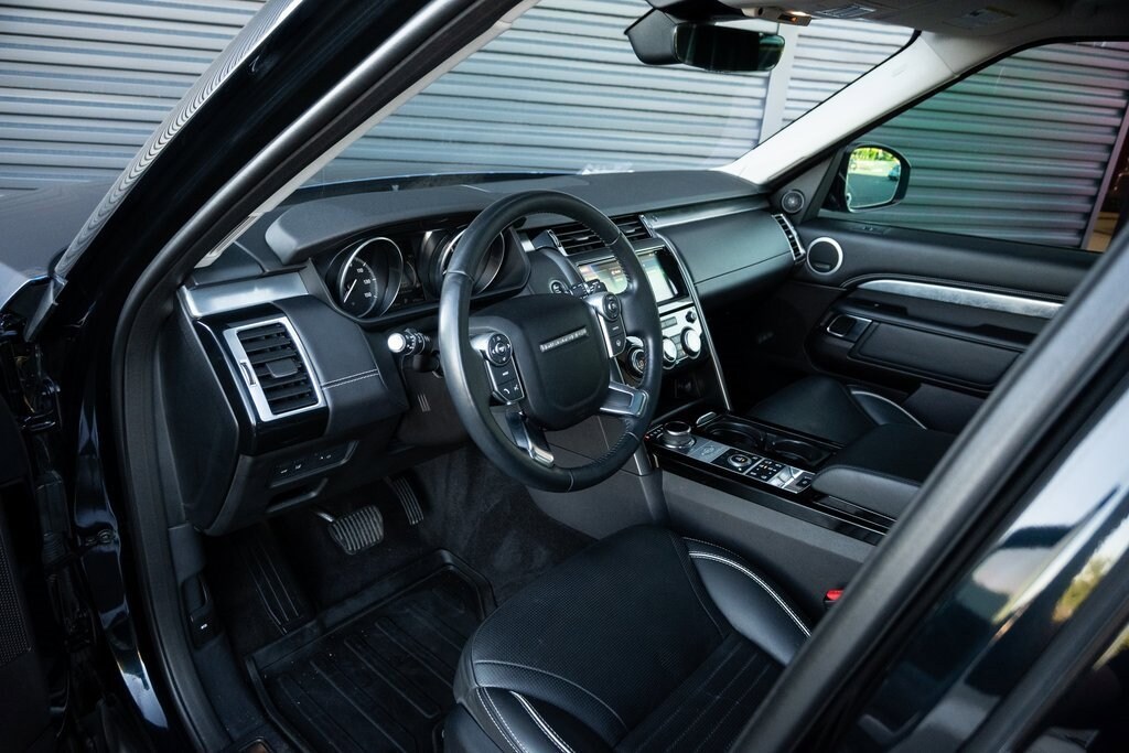 Used 2017 Land Rover Discovery First Edition First Edition V6 Supercharged