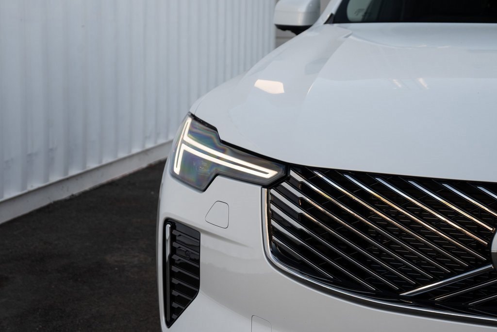 2026 Volvo XC90 Plus - Photo 28