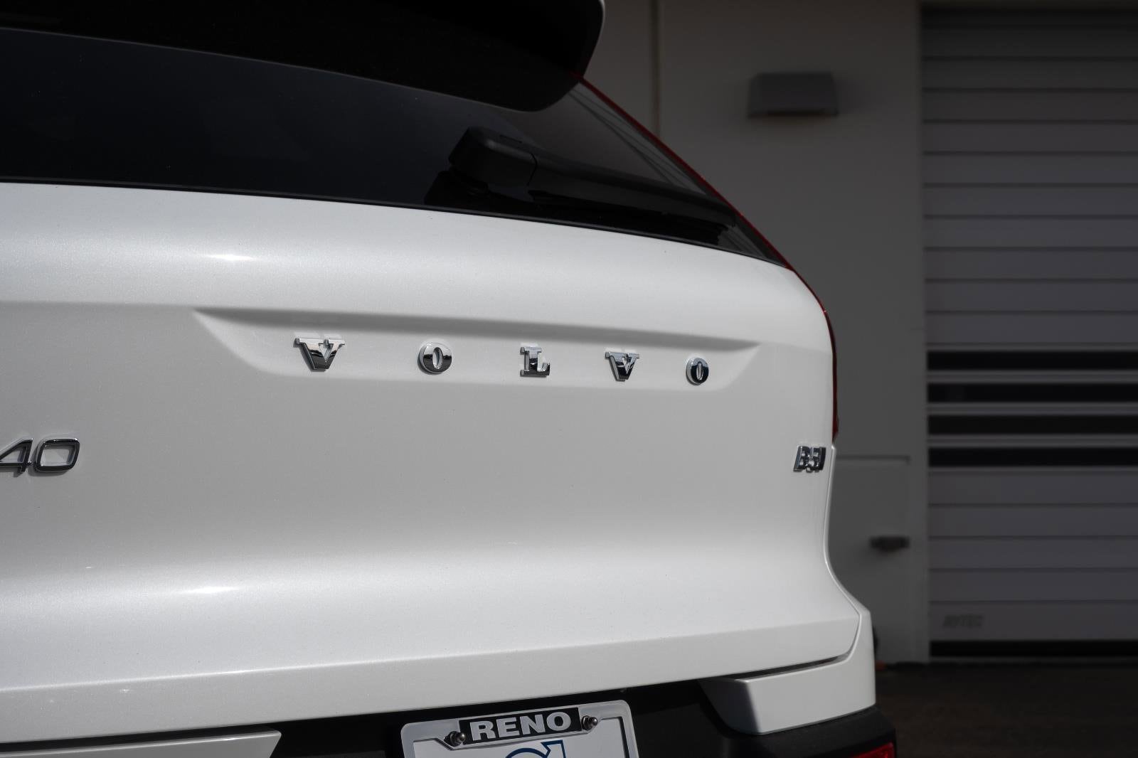 2026 Volvo XC40 Plus - Photo 28