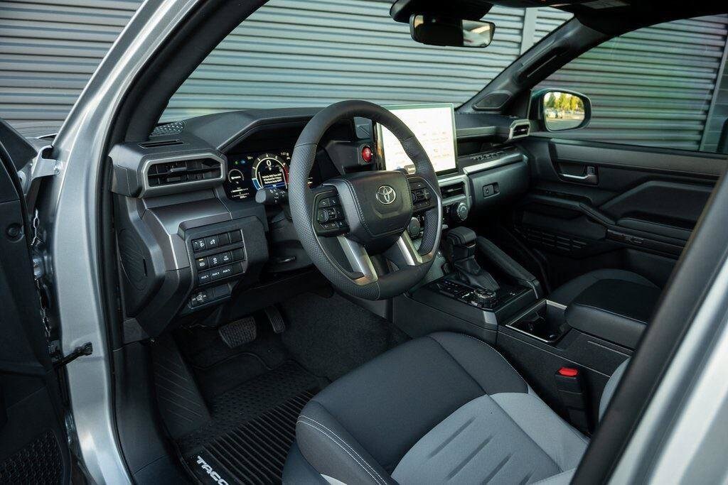 Used 2025 Toyota Tacoma 4WD TRD Off Road TRD Off Road Double Cab 6 Bed AT
