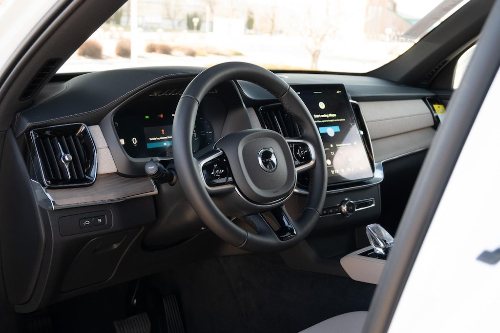 New 2026 Volvo XC90 plug-in hybrid T8 Plus 7-Seater SUV