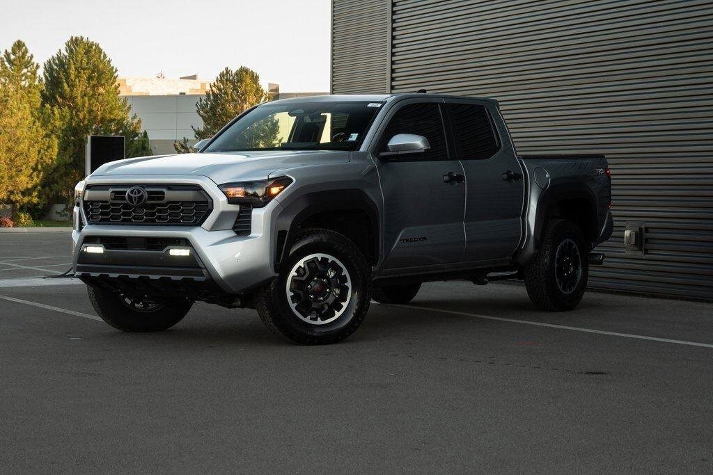 Used 2025 Toyota Tacoma 4WD TRD Off Road TRD Off Road Double Cab 6 Bed AT
