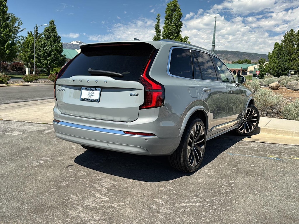 New 2026 Volvo XC90 B6 Plus 7-Seater SUV