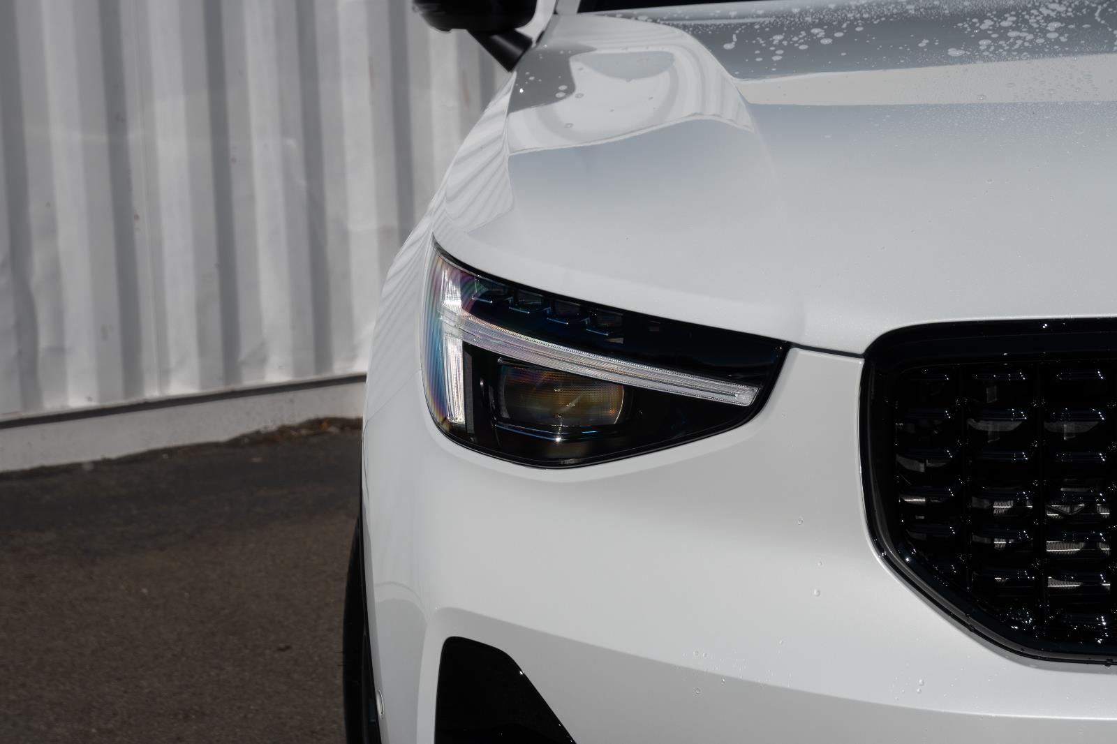 2026 Volvo XC40 Plus - Photo 19