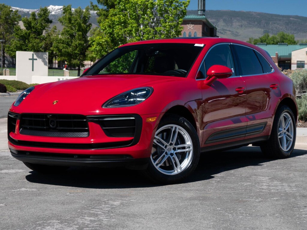 Used 2025 Porsche Macan Base SUV